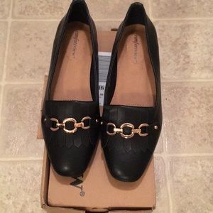 New Aliza Comfortview Flats